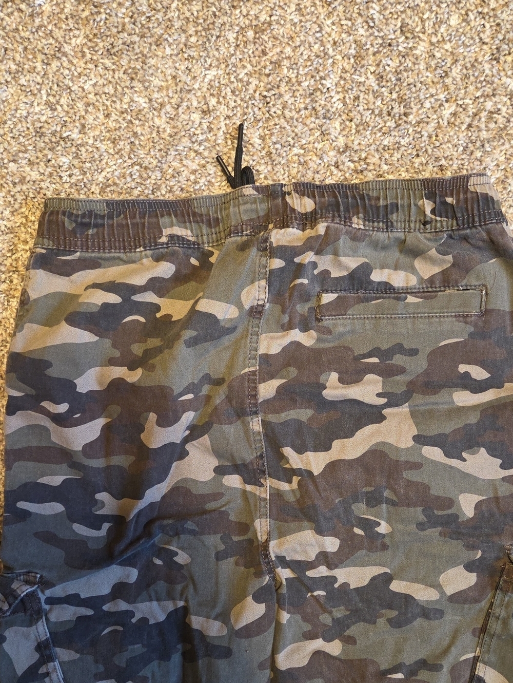 WXYZ Los Angeles Camo Cargo Jogger Pants - Picture 10 of 10